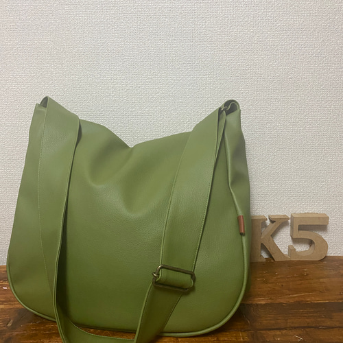 OMMO ショルダーバッグ  オリーブグリーン OMMO ショルダーバッグ オリーブグリーン OMMO ONLINE STORE / 2WAY MA