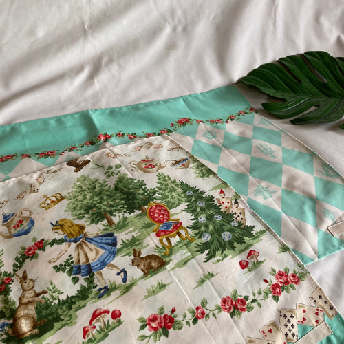 オーダーOK】入園入学大きいランチョンマット60×40☆不思議の国の