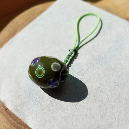 行雲流水 とんぼ玉 根付 ガラス 星紋 鶯茶 和装小物（帯・半襟