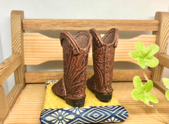 森き　ペイズリー型押しウエスタンブーツ　miniature boots. 4枚目の画像