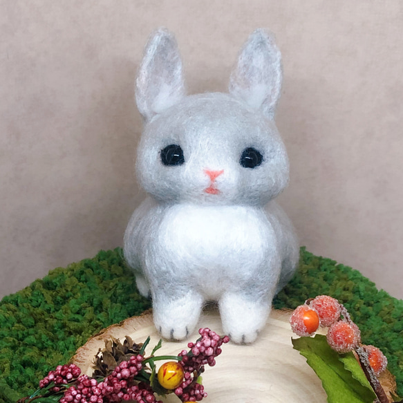 【メーカー直売】 ウサギ ◇ぷっくり シルバー 羊毛 【羊毛フェルト人形】置物 ぬいぐるみ
