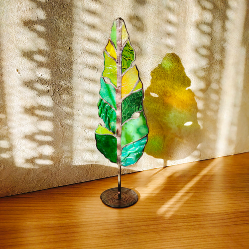 緑の木のステンドグラス 立体・オブジェ m le vitrail 通販 14949746