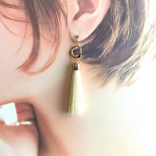 メタルフープ タッセル ゴールド ピアス/イヤリング ピアス（スタッド 