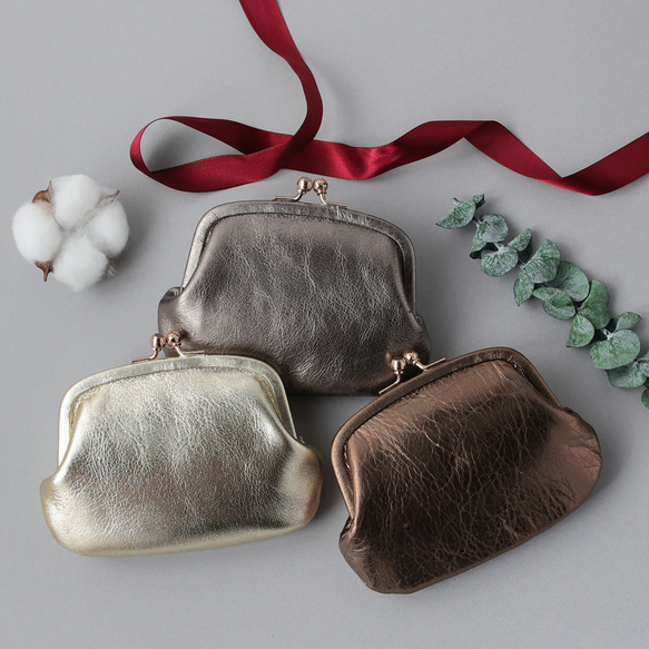 送料無料 小さい財布 ミニマム 革巻き がま口 国産 箔レザー 財布 本革 1枚目の画像