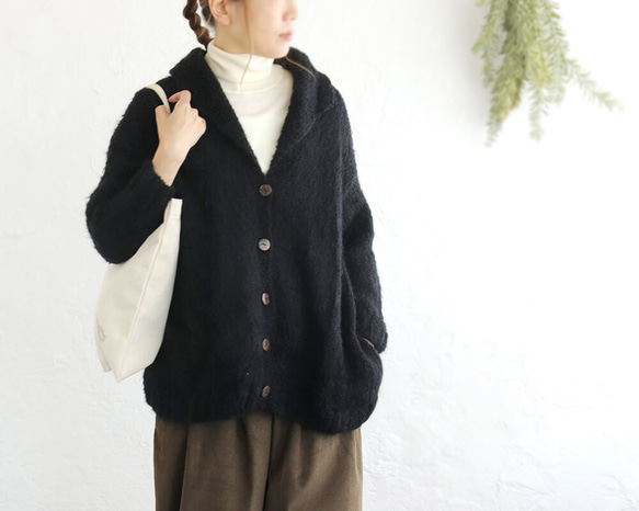 ふんわり軽いリアルモヘア 手編みジャケット 襟付きニットカーディガン （ブラック）npcl04 1枚目の画像