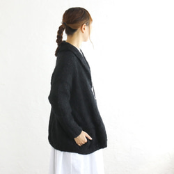 柔軟馬海毛手工針織外套針織開襟衫（黑色） 第5張的照片