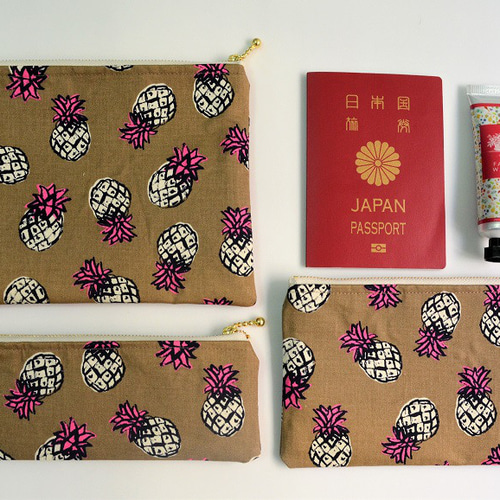 パイナップル柄のペンケース Lサイズ ポーチ tick tack 通販