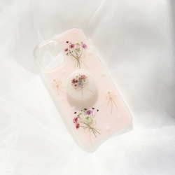 chiffonpink かすみ草とpearlflower スマホグリップ付き 押し花スマホケース  全機種 クリア 4枚目の画像