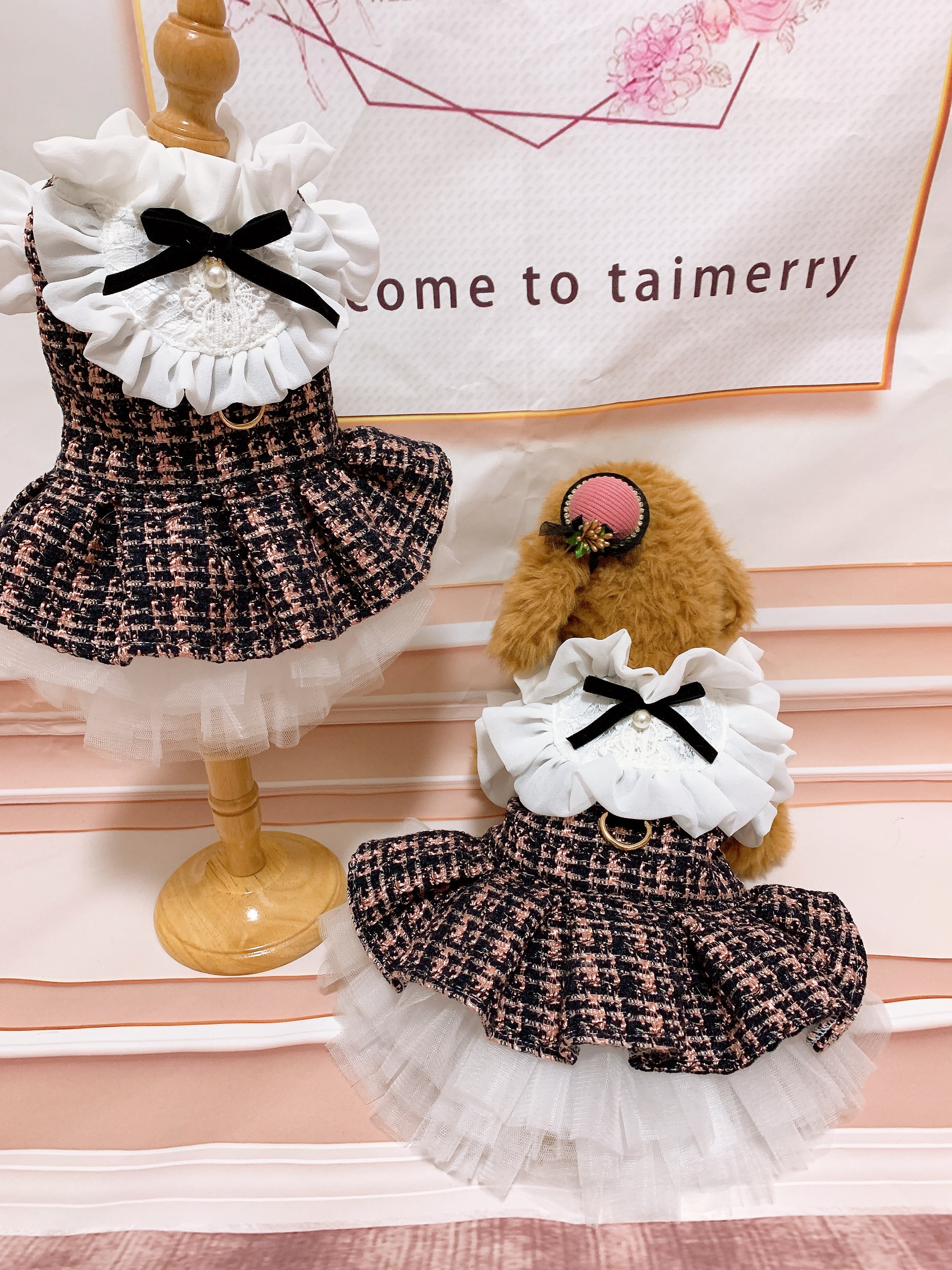 犬猫うさちゃん服　チャーミングなツイードハーネスワンピース