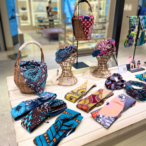 GUCCI フラワープリント ヘアバンド 紫陽花 GUCCI フラワープリント