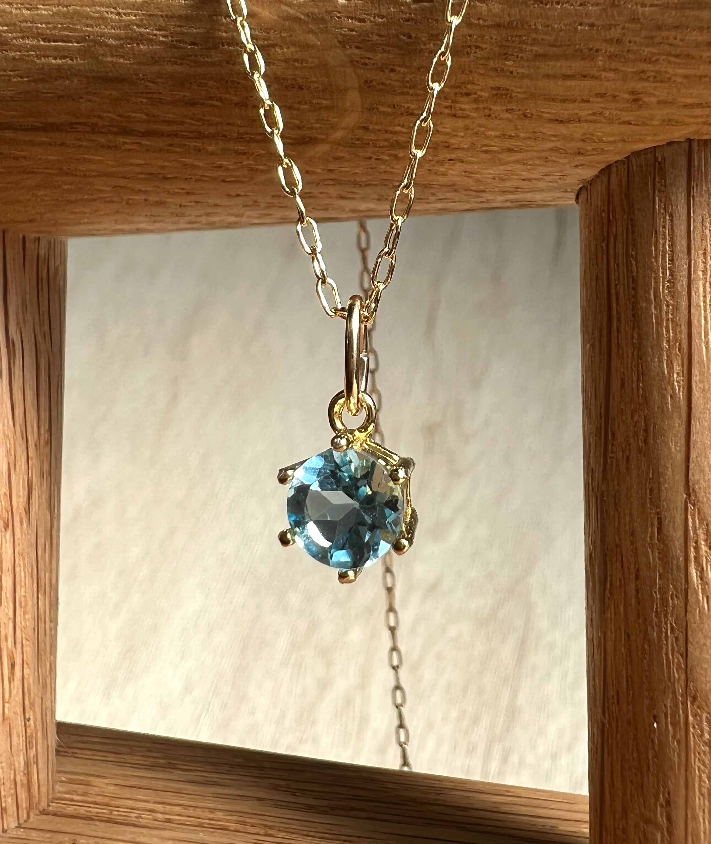 【14KGF】スイスブルートパーズの一粒ネックレス