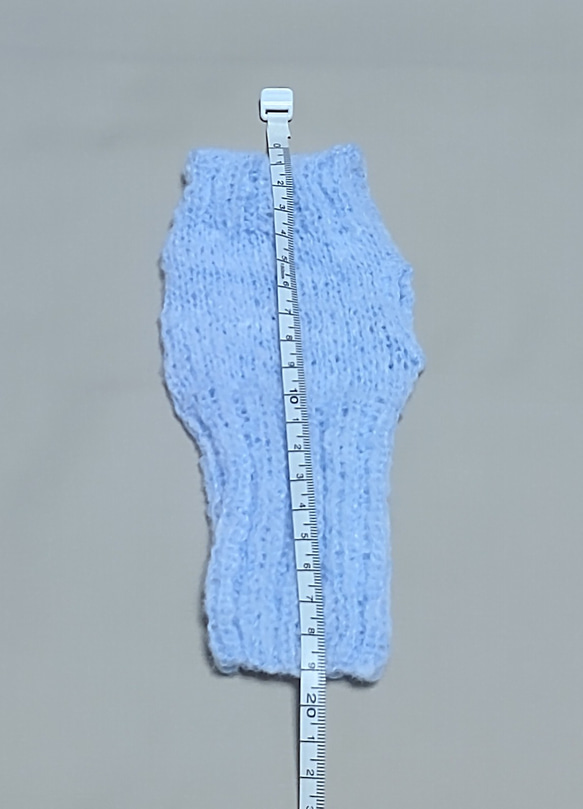ハンドメイド　手編み　アームウｫーマ　指無し手袋　ベビーブルー　フリーサイズ 5枚目の画像