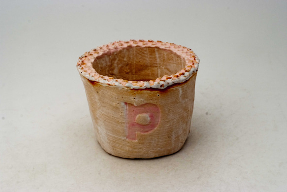 陶器製（2号ポット相当）多肉植物の欲しがる植木鉢 PSc-ピンク 5305 1枚目の画像