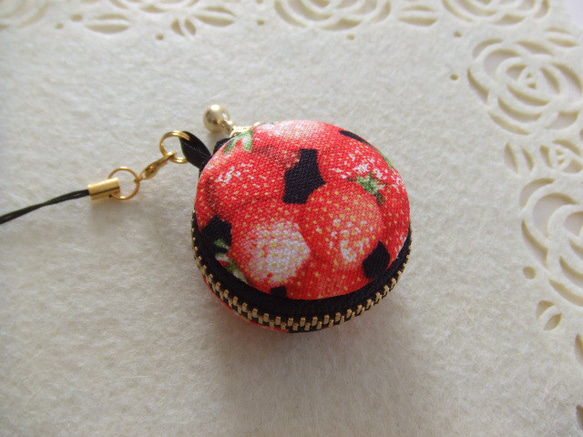 イチゴ♪8/マカロンコインケース4cm(マカロンポーチ)ストラップ付 人気・おすすめ｜売れ筋商品・話題商品におすすめ 品質チェック済み 安心配送 今月のおすすめ