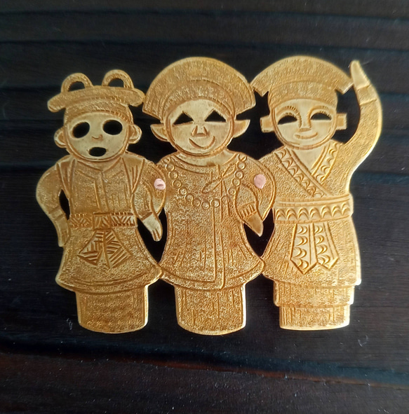 ズッ友型埴輪 ブローチ 一号 ブローチ Be-buddha 通販 14953187