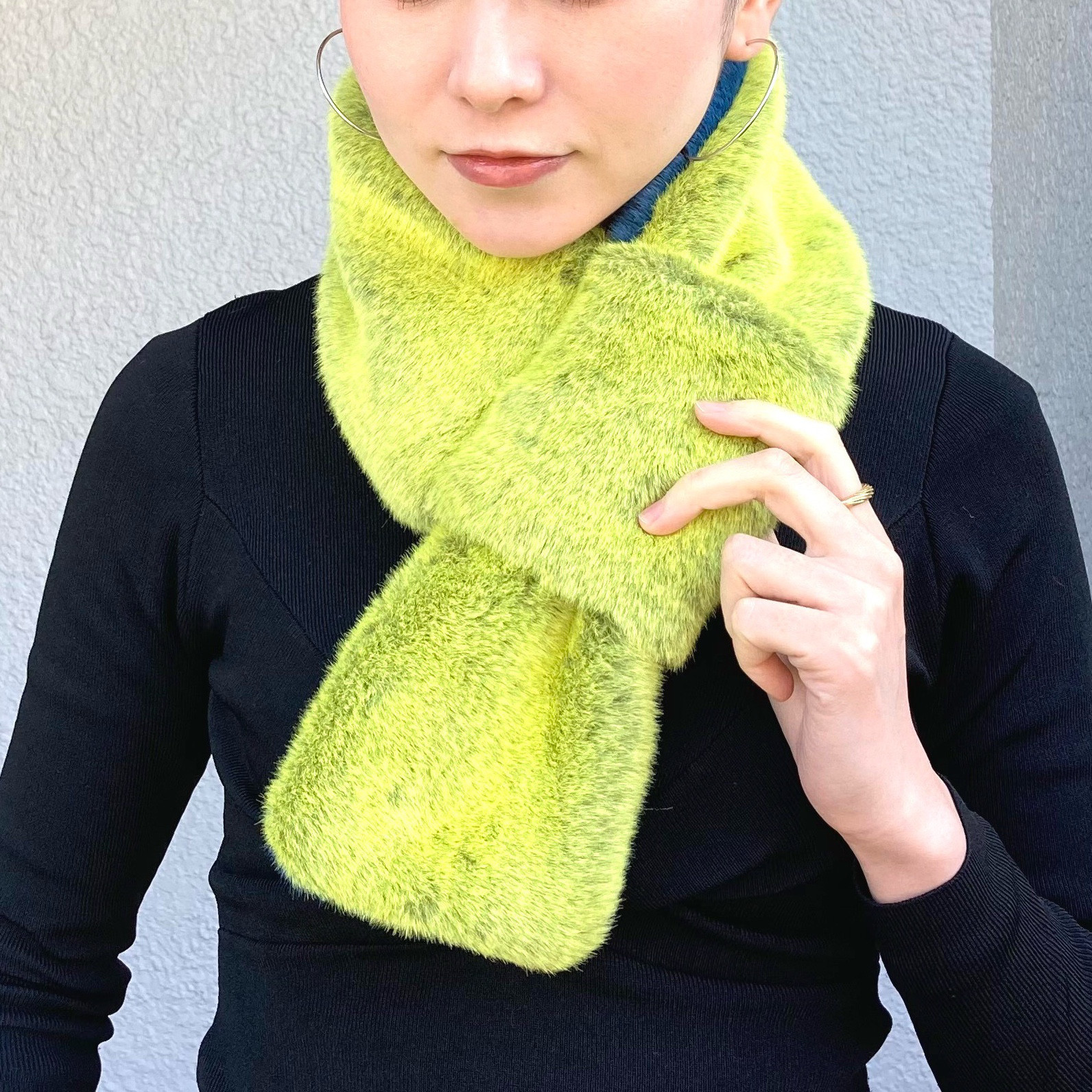 ＜モコモコエコファーのリバーシブルコンパクトマフラー・ライムイエロー＞ミニマフラー