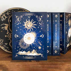 魔法の本のようなブックボックス 月と太陽、始まりの物語 "MOON&SUN" / 小物入れ 1枚目の画像