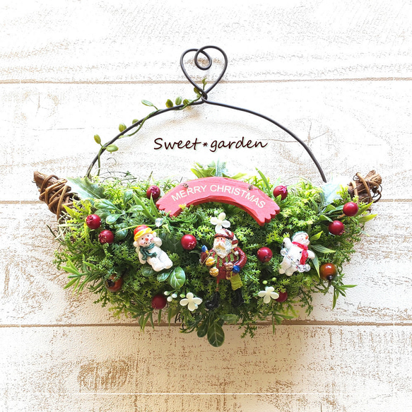 ホワイトローズの豪華特大スウィートリース♪ 大きなリース⭐︎白×ゴールド⭐︎ニューイヤーリース