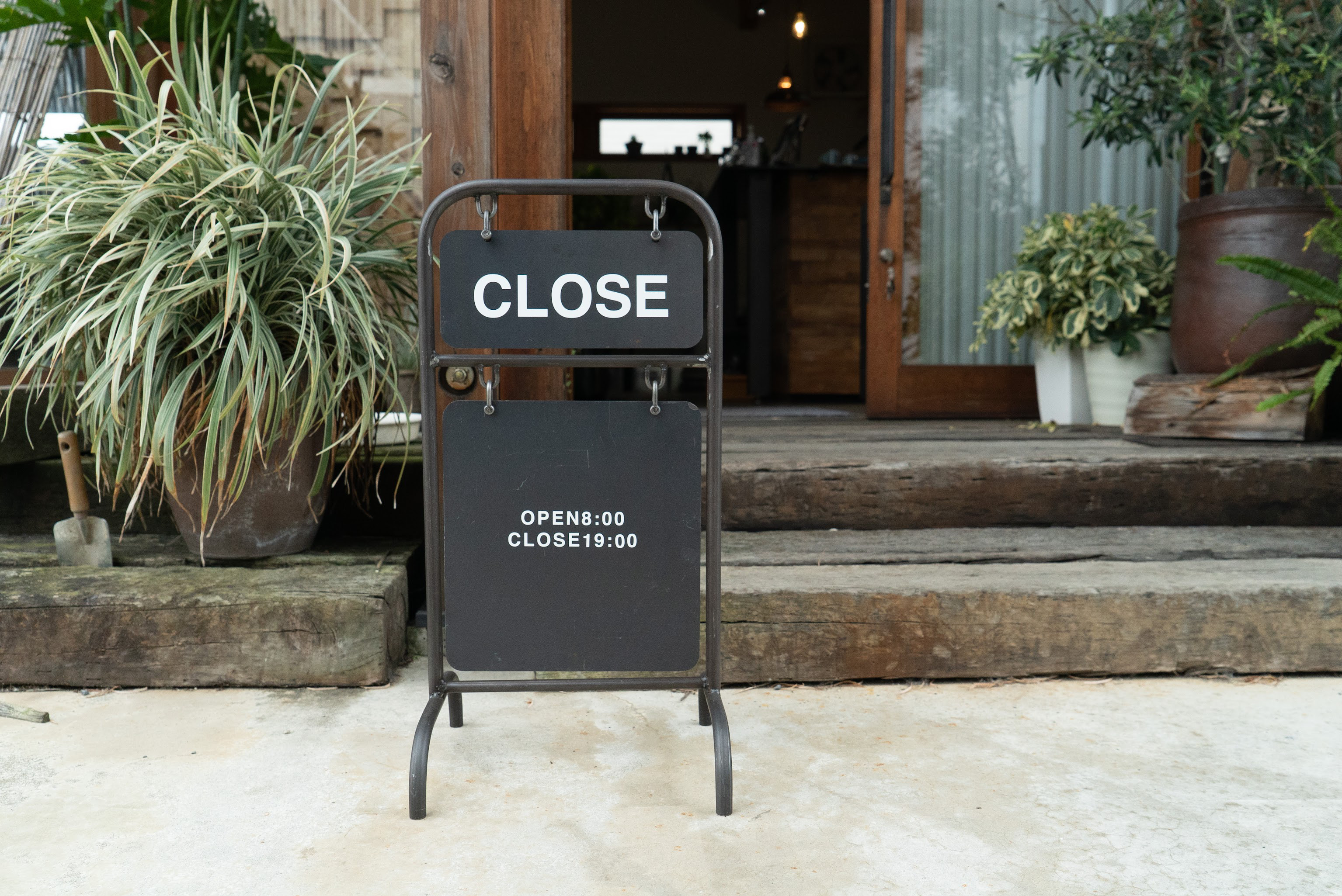 アイアン看板　インダストリアル　店舗用品　黒板看板　木看板　カフェ　美容室 楽天市場】＼クーポン配布中♪／【本体販売】日本製 看板 店舗用