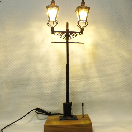 セピア色したガス燈（銀朱）ver.7 ステンドグラスとLEDの手作り 974-50