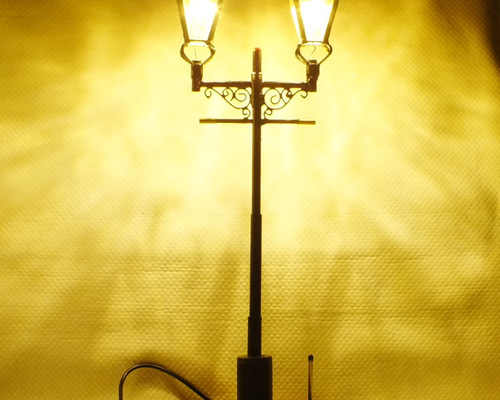 ステンドグラス　ガス燈のある街並み セピア色したガス燈（銀朱）ver.8 ステンドグラスとLEDの手作り 1115