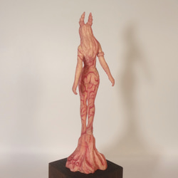 木彫刻 アート 『 レッドドラゴン 』  芸術 アート 女性  松 手彫り 彫刻 　龍 9枚目の画像