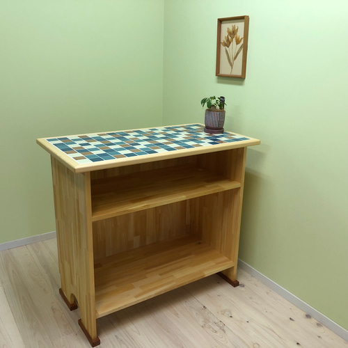 モザイクタイルが可愛い 受付カウンター レジカウンター 美容室/居酒屋