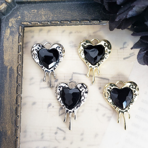 3個 溶けたハート チョコレート 血 ゴシック ゴスロリ チャーム パーツ