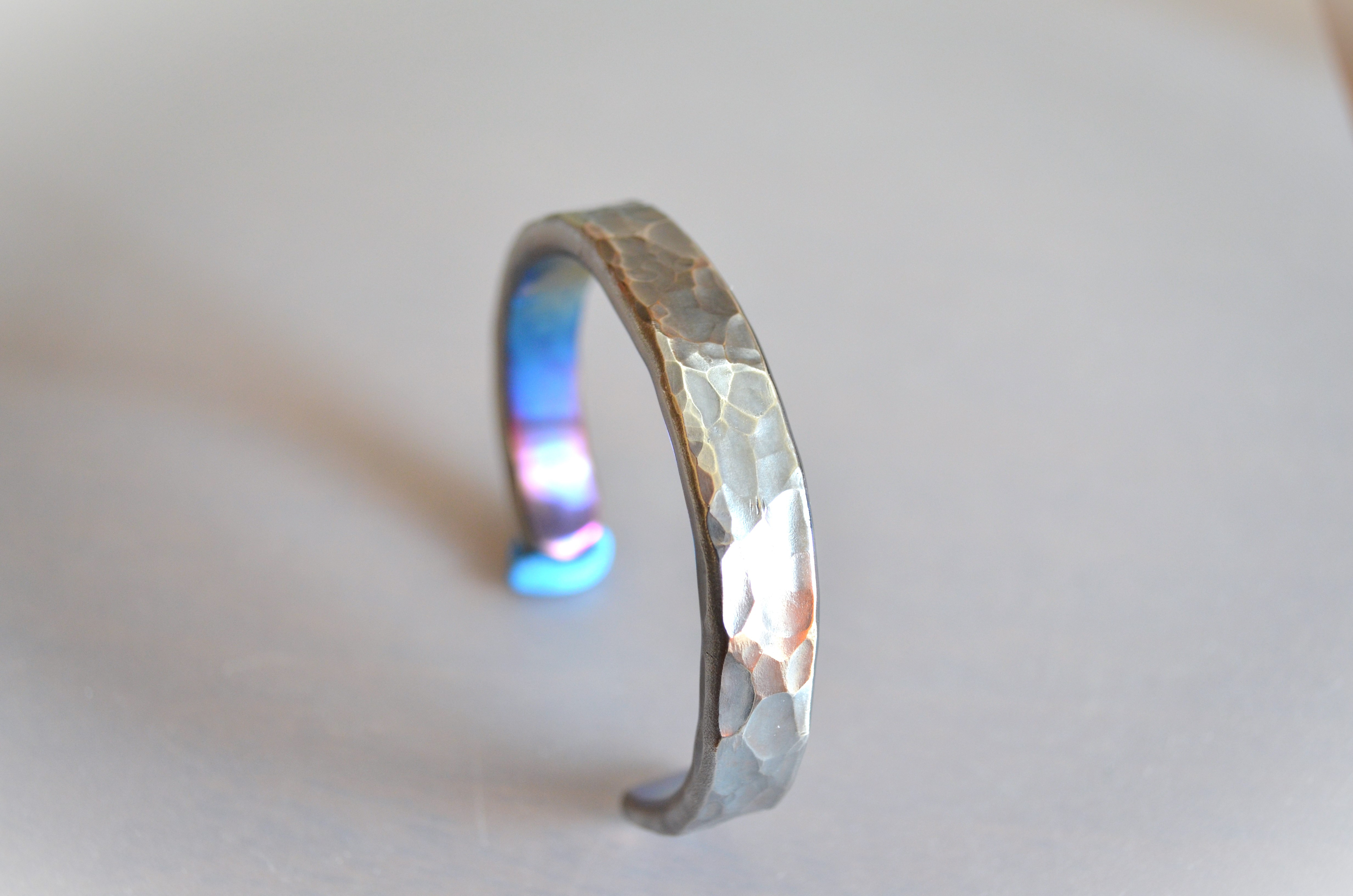 Titanium bangle・純チタンバングル・シルバーエイト・楕円形モデル