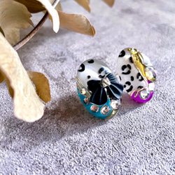 glass oval popping leopard Earrings 5枚目の画像
