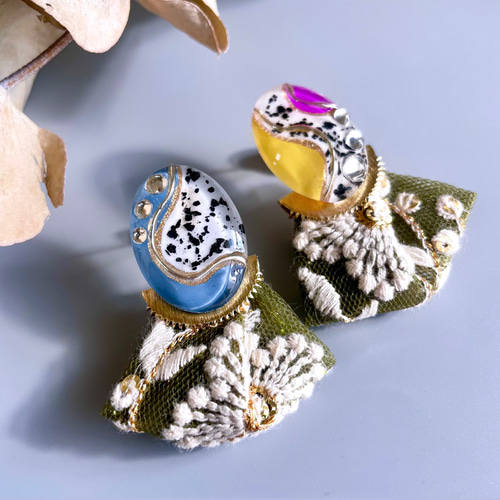 インド刺繍リボンタッセル♪ インド刺繍リボンタッセル ピアス・イヤリング ブラック
