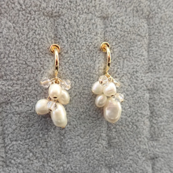 淡水珍珠✕玻璃串珠　垂墜耳夾　６月誕生石　❊空郵台灣5-7天 第3張的照片