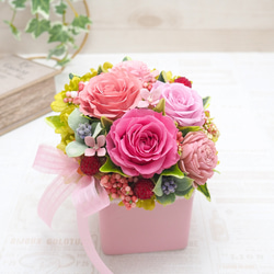 トレジャーボックスに大人レッドとくすみピンクのバラ＊クリアケース