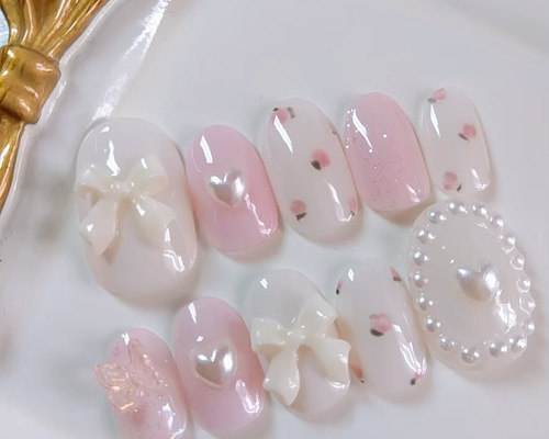 28))ネイルチップ フレンチガーリー フラワーネイル 韓国風ネイル ピンク フレンチガーリー 花柄 ネイルチップ 蝶ネイル ピンクネイル 量産型