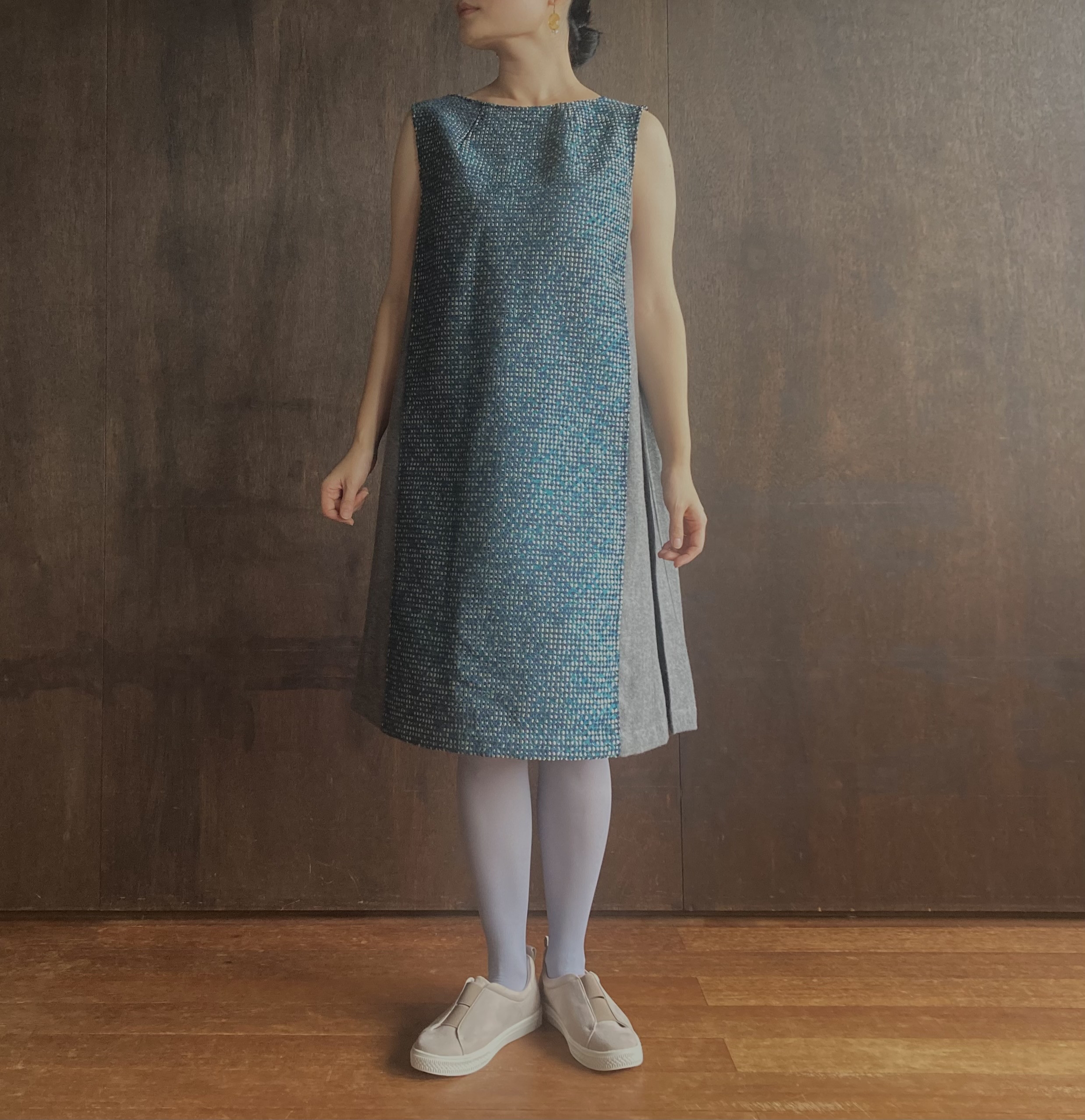 ウインタードレス　blue night/light gray　ヴィンテージ・ボタン