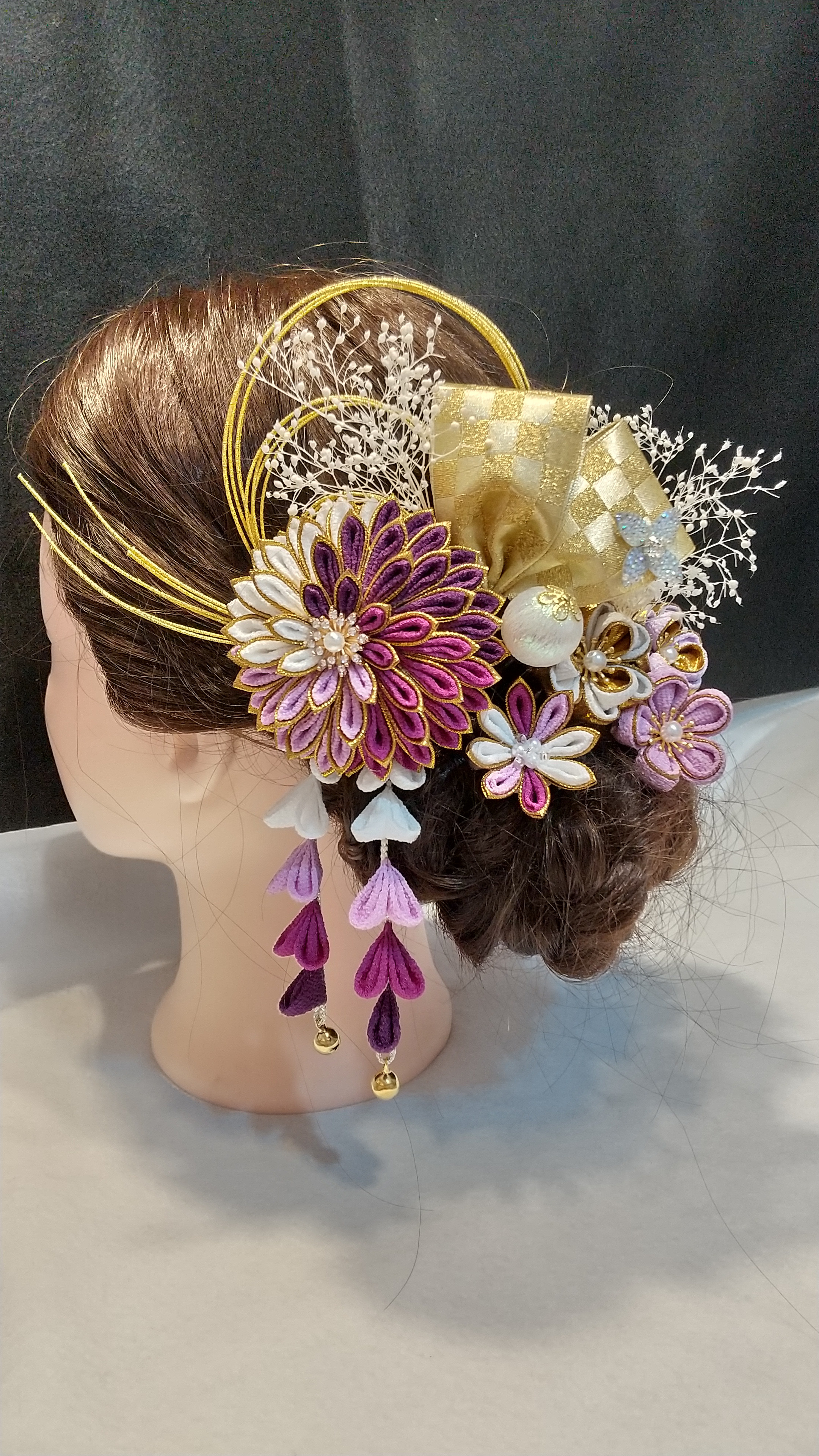 つまみ細工&水引&ドライフラワー   成人式、卒業式、婚礼などの髪飾り｢ちりめん｣ 赤紫系、白、金