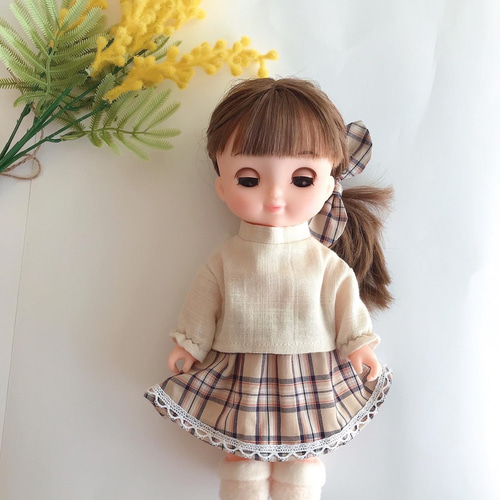 ティペット付き淡い色コーデ4点セット＊ドール服 ソランちゃん ソラン