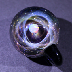 宇宙ガラスペンダント (24mｍ 螺旋状銀河） no.991 3枚目の画像