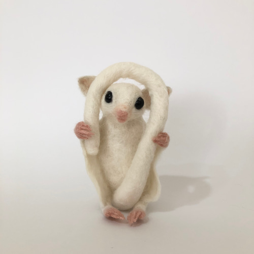 Y様 オーダー作品 ② 白フクロモモンガ 羊毛フェルト 華梨 通販