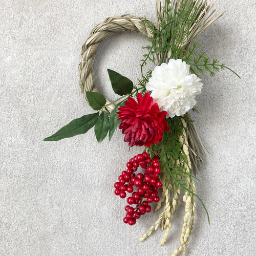 再販！【翌日発送】【お正月2026】Sサイズ 紅白マムと南天のしめ縄飾り