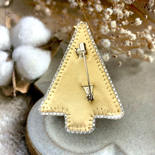 ビーズ刺繍ブローチ クリスマスツリー ゴールド ガラスビジュー×パール