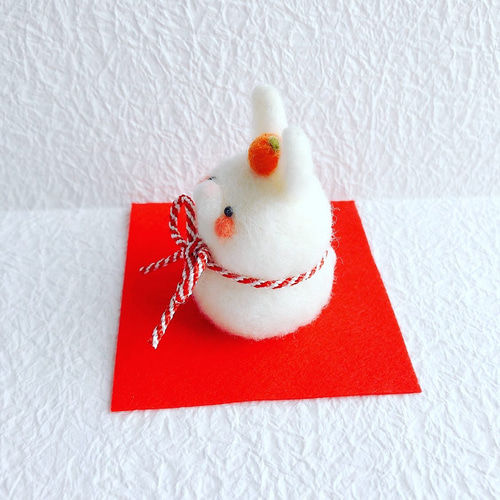 2023年干支のお正月飾りうさぎ鏡餅 羊毛フェルト 羊毛フェルト