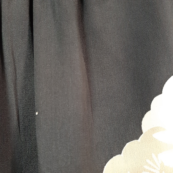 絹生地　ギャザーワンピース　Lサイズ  アシンメトリーパンツ　セミオーダー　セットアップ 　留め袖着物リメイク　鶴 12枚目の画像