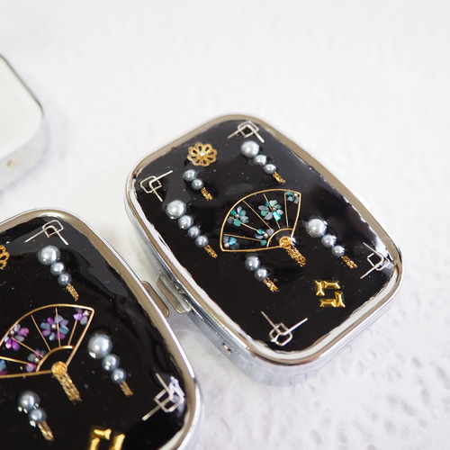 金属工芸　彫金　打出　小物入れ 蓋物　ビルマ 祝祭/ピルケース/小物入れ/螺鈿細工風レジン その他ケース 〈カラン