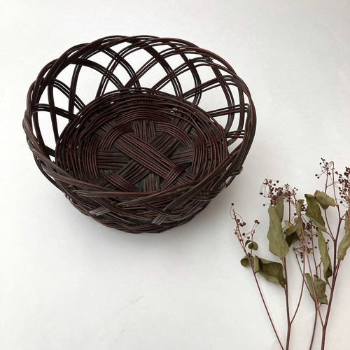 SALE!ビンテージ銭湯カゴ 飴色バスケット 収納 整理 藤のバスケット