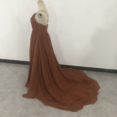 ふんわりシフォン製 テラコッタカラードレス Vネックドレス