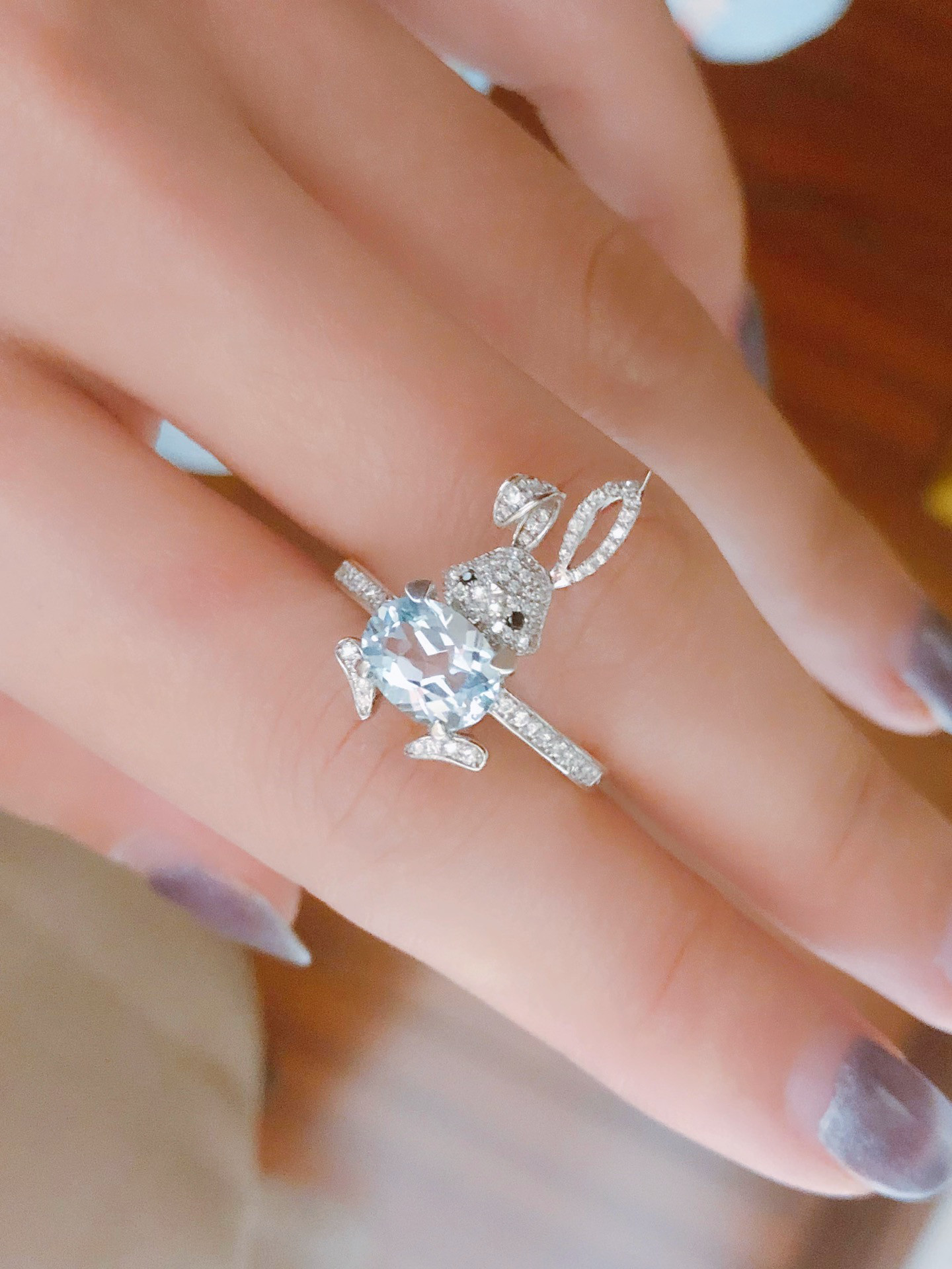 中古 ウサギモチーフ アクアマリンリングk18 指輪・リング パール