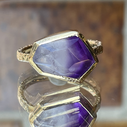 アンティーク英国 紫色の六角形カット アメジスト スターリングシルバー リング アンティーク英国 紫色の六角形カット アメジスト スターリング