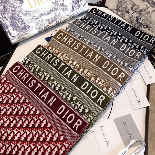 Dior マフラー マフラー リカ 通販 14960859｜Creema(クリーマ)