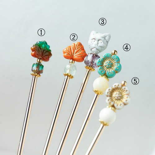 珍しいチェコガラスビーズのかんざし もみじ OR 梅の花 OR 猫 簪 和装